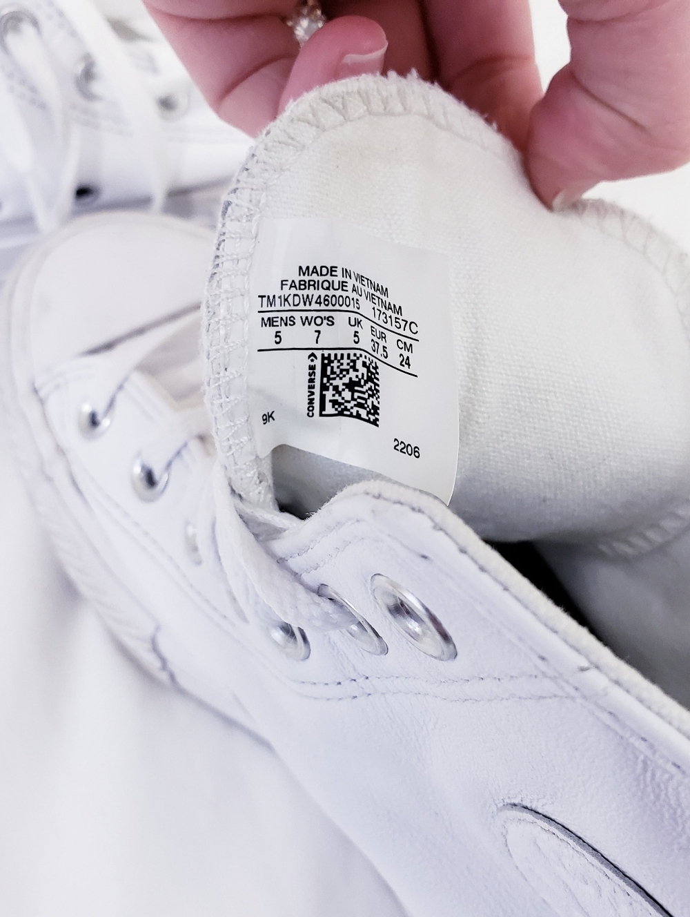 Converse All Star Chuck Taylor White Leather Sneakers High Top Women's 7 Men's 5 - Picture 7 of 9